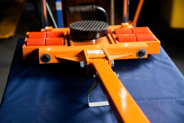 Роликовая платформа поворотная TOR X8 г/п 8 т (с ручкой)