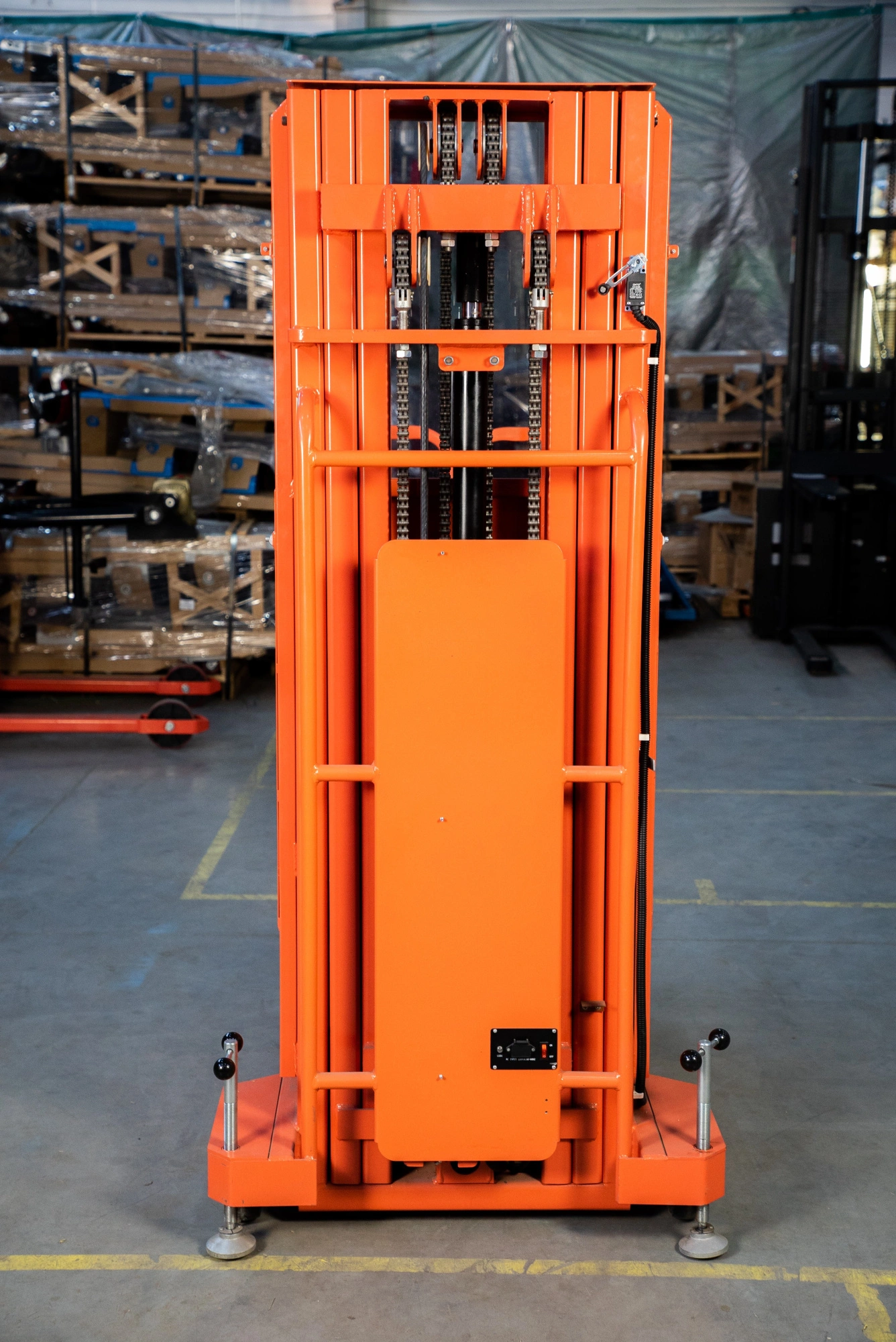 Сборщик заказов с электроподъемом 200 кг 3,5 м TOR GOPY3.503